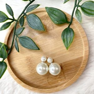 Double sided Pearl earrings stud